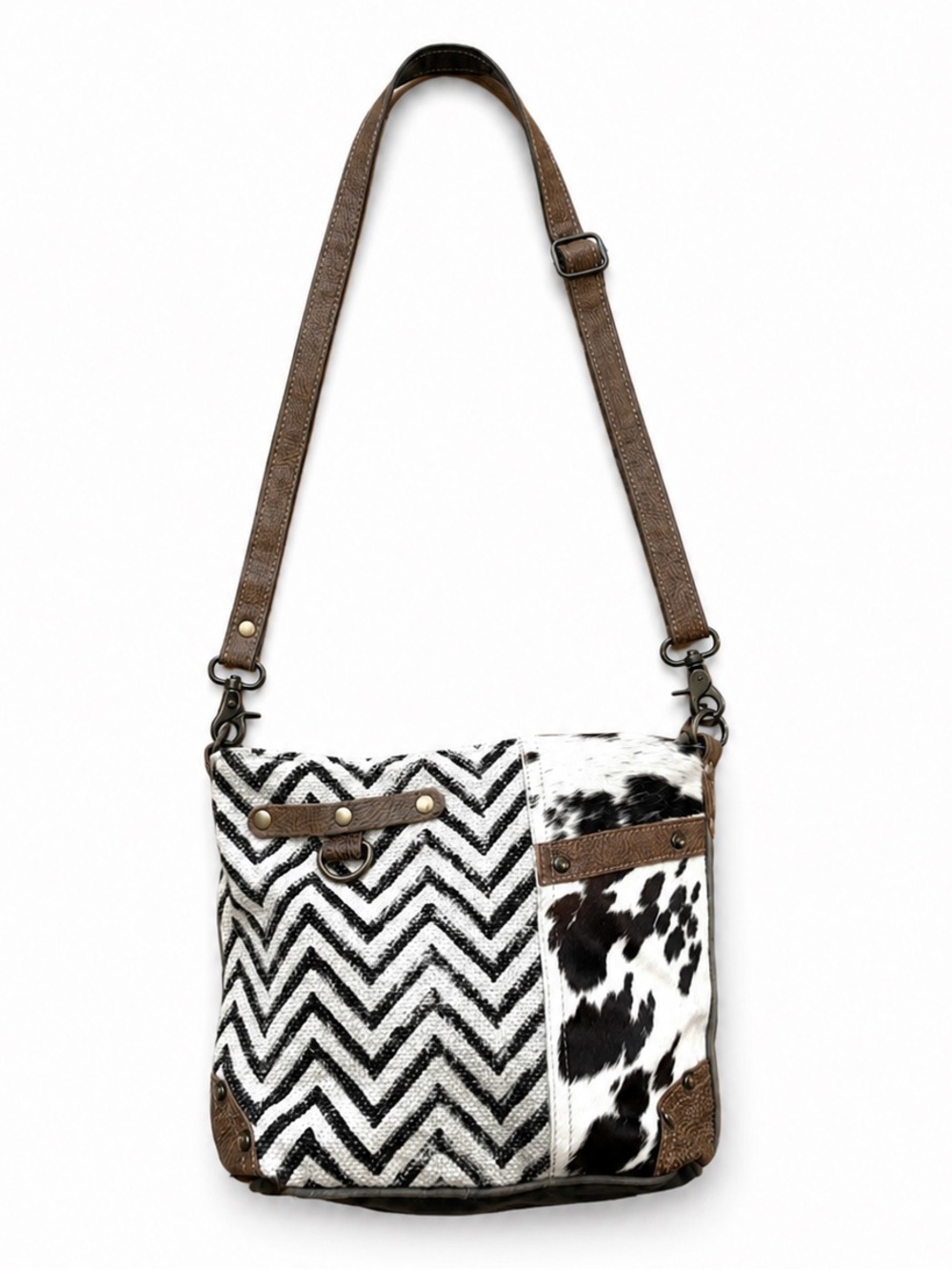 Myra Bag Adjustable Crossbody Shoulder Bag Western Boho Zipper Pocket - Picture 2 of 16